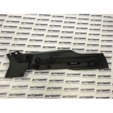 Направляющая шторки багажника правая Ford Focus 3 Wagon 2011-2017 BM51N46808A